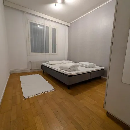 Kolmio Kuudelle Hengelle Apartmán *